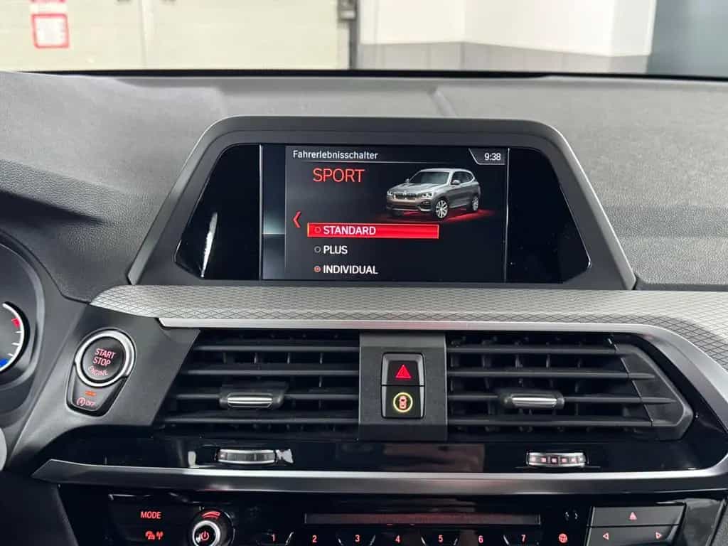 BMW X3 xDrive 30 d M Sport Schwenk. Anhängerkupplung 10/2019-photo-33