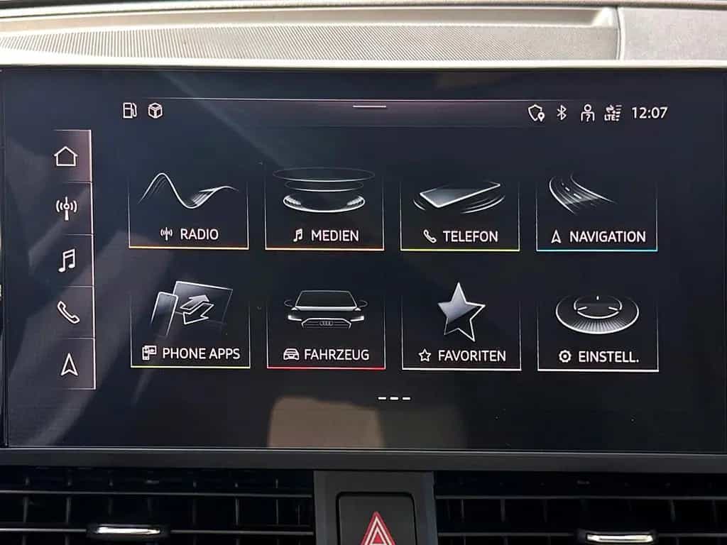 Audi A4 Avant 35TDI S-tronic TOUR HuD KAMERA PRIVACY 03/2023-photo-18