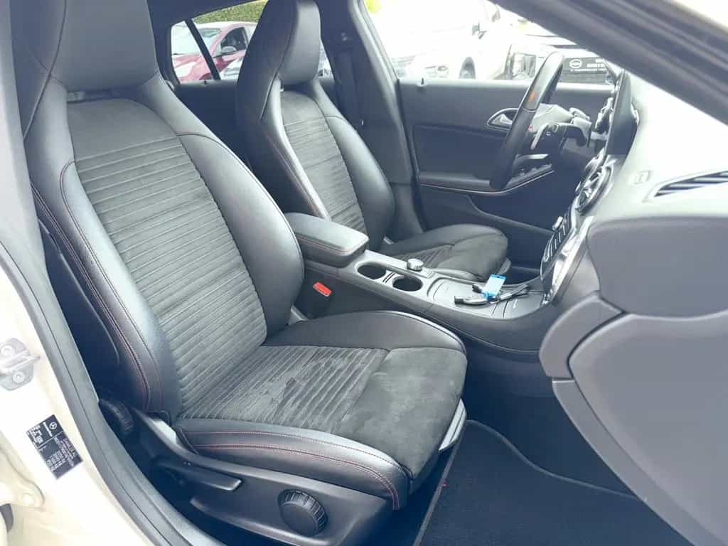Mercedes-Benz CLA 200 Shooting Brake CLA 200d Shooting Brake *AHK*AMG LINE*CARPLAY* 04/2019-photo-16