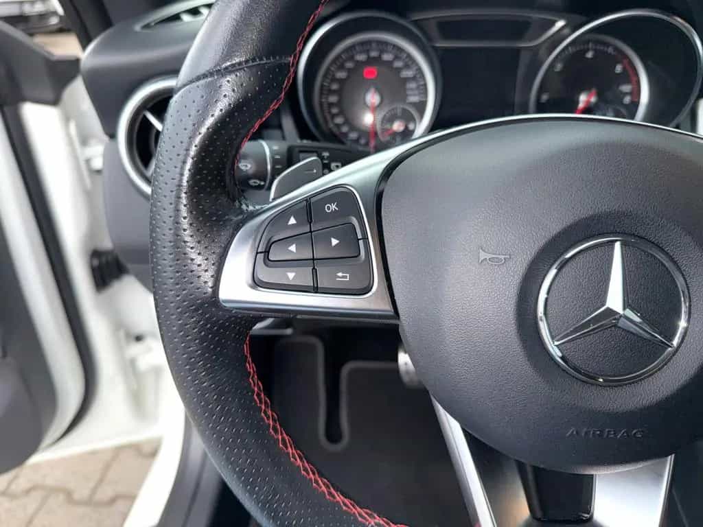 Mercedes-Benz CLA 200 Shooting Brake CLA 200d Shooting Brake *AHK*AMG LINE*CARPLAY* 04/2019-photo-35