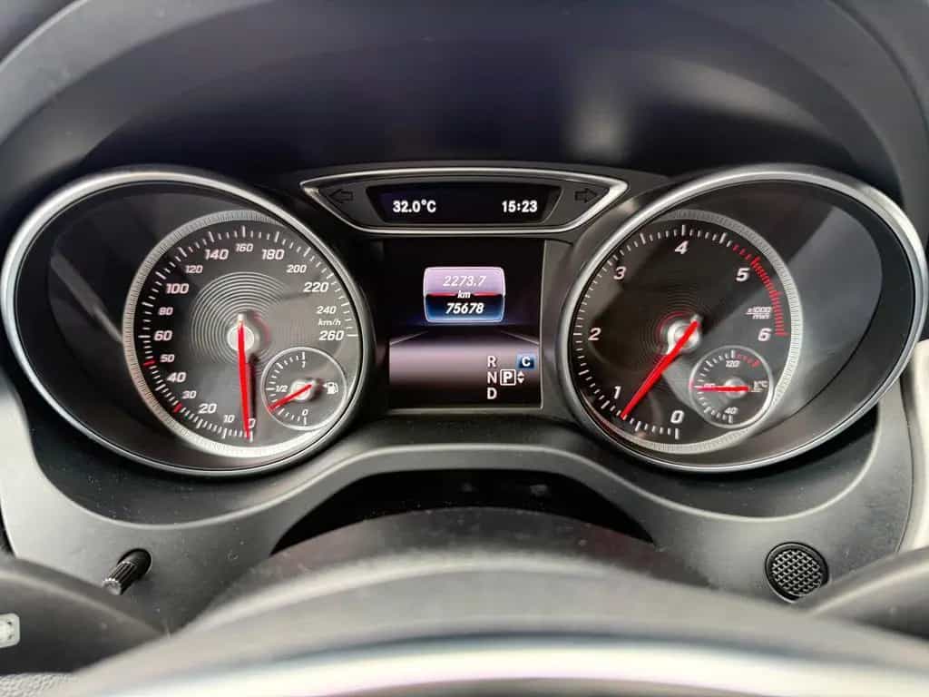 Mercedes-Benz CLA 200 Shooting Brake CLA 200d Shooting Brake *AHK*AMG LINE*CARPLAY* 04/2019-photo-38
