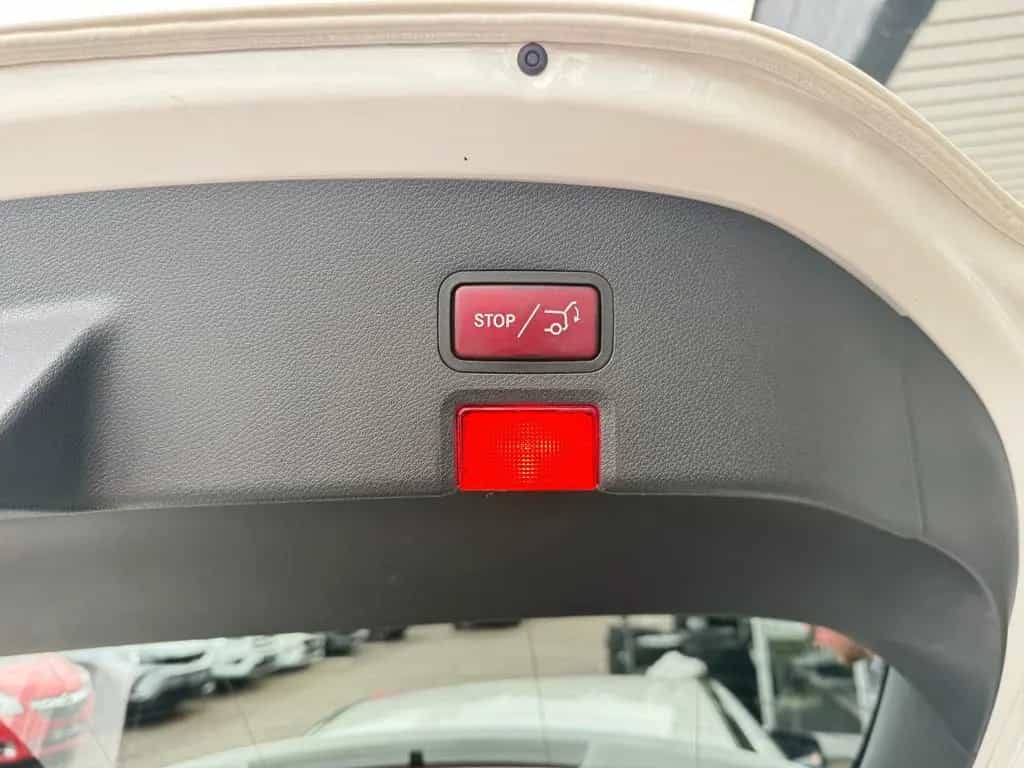 Mercedes-Benz CLA 200 Shooting Brake CLA 200d Shooting Brake *AHK*AMG LINE*CARPLAY* 04/2019-photo-7