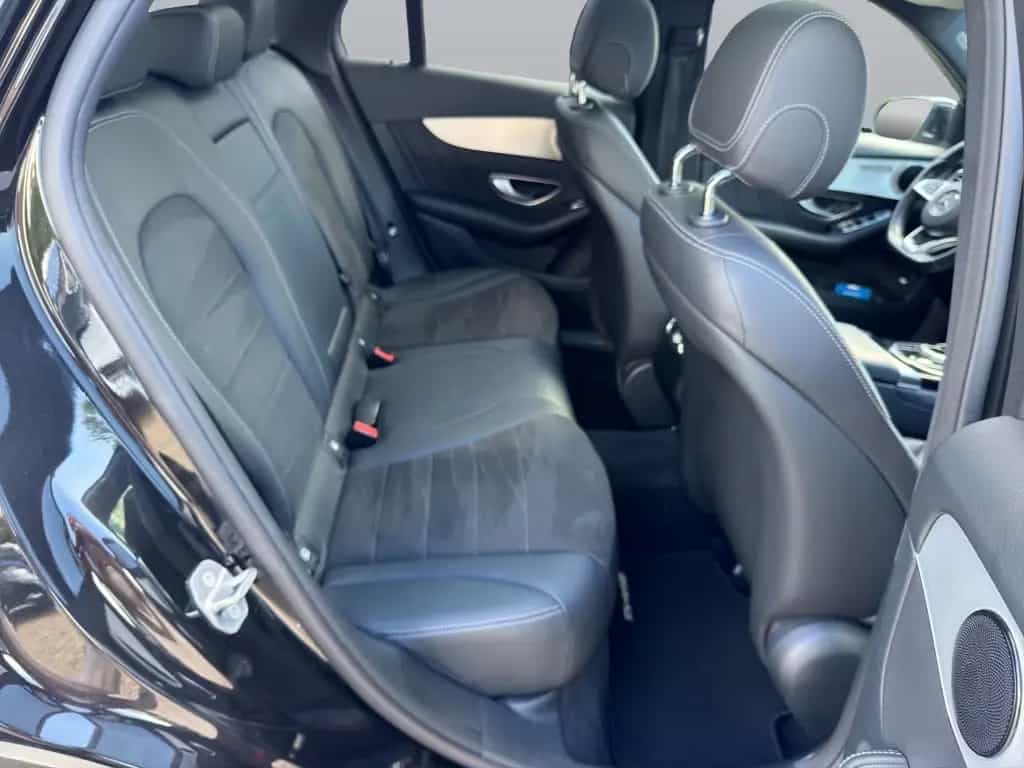 Mercedes-Benz GLC 220 d 4Matic*AMG-LINE*PANO*LEDER*LED*RFK*TOP 04/2018-photo-12