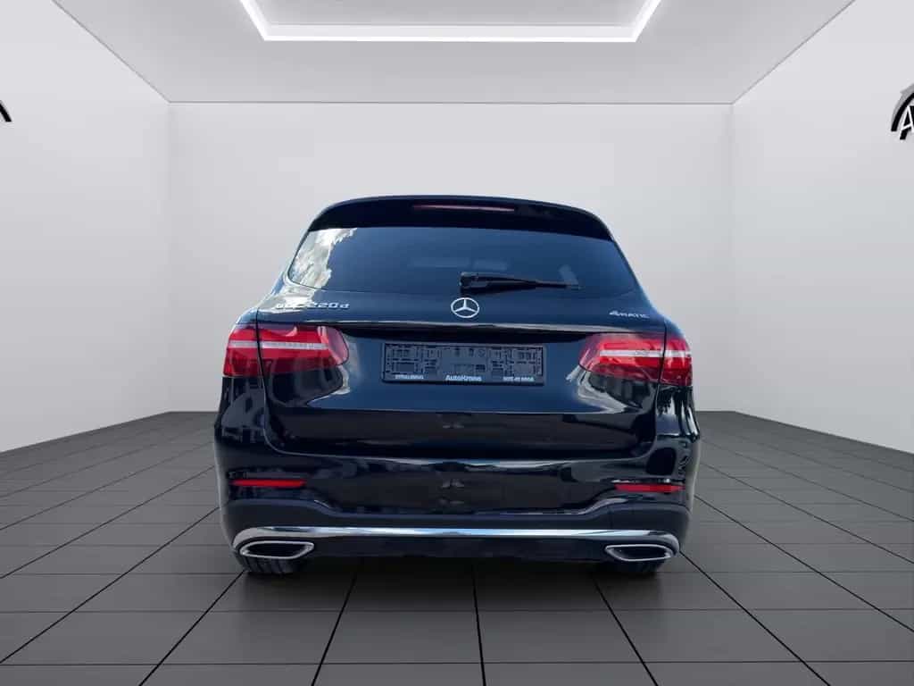 Mercedes-Benz GLC 220 d 4Matic*AMG-LINE*PANO*LEDER*LED*RFK*TOP 04/2018-photo-3