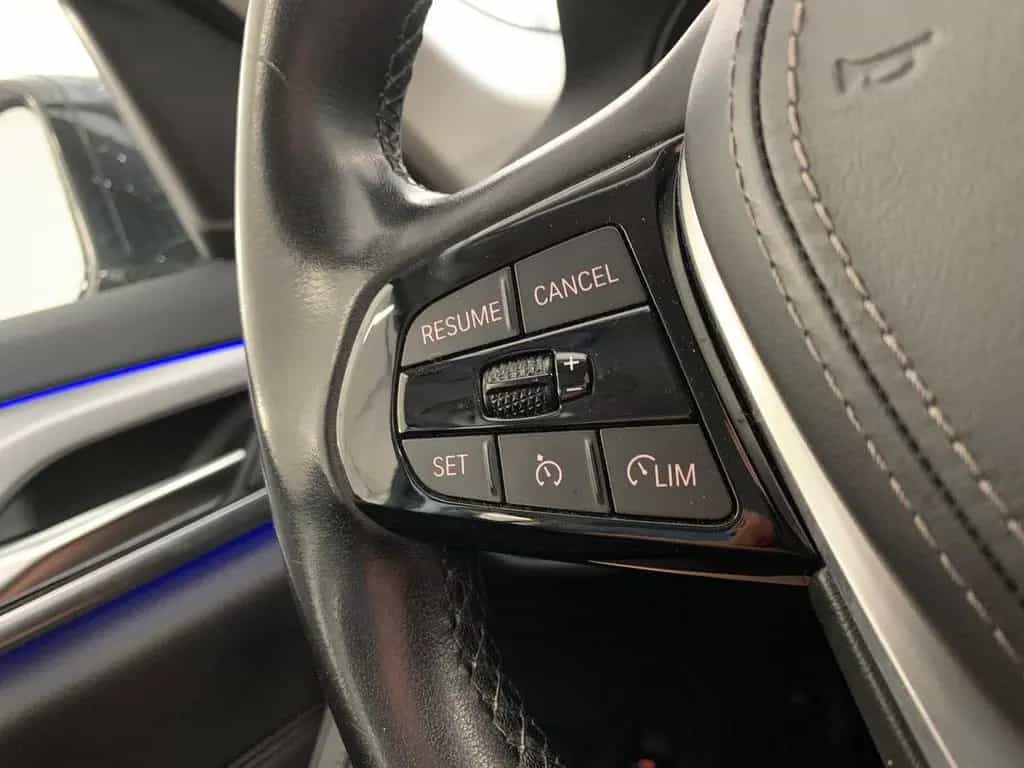 BMW 520 d T LEDER/COCKP-PRO/KAMERA/AHK 03/2021-photo-12