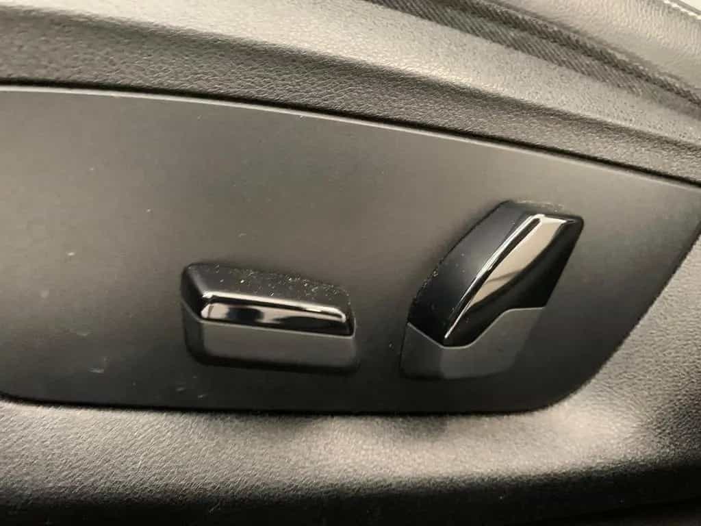 BMW 520 d T LEDER/COCKP-PRO/KAMERA/AHK 03/2021-photo-8