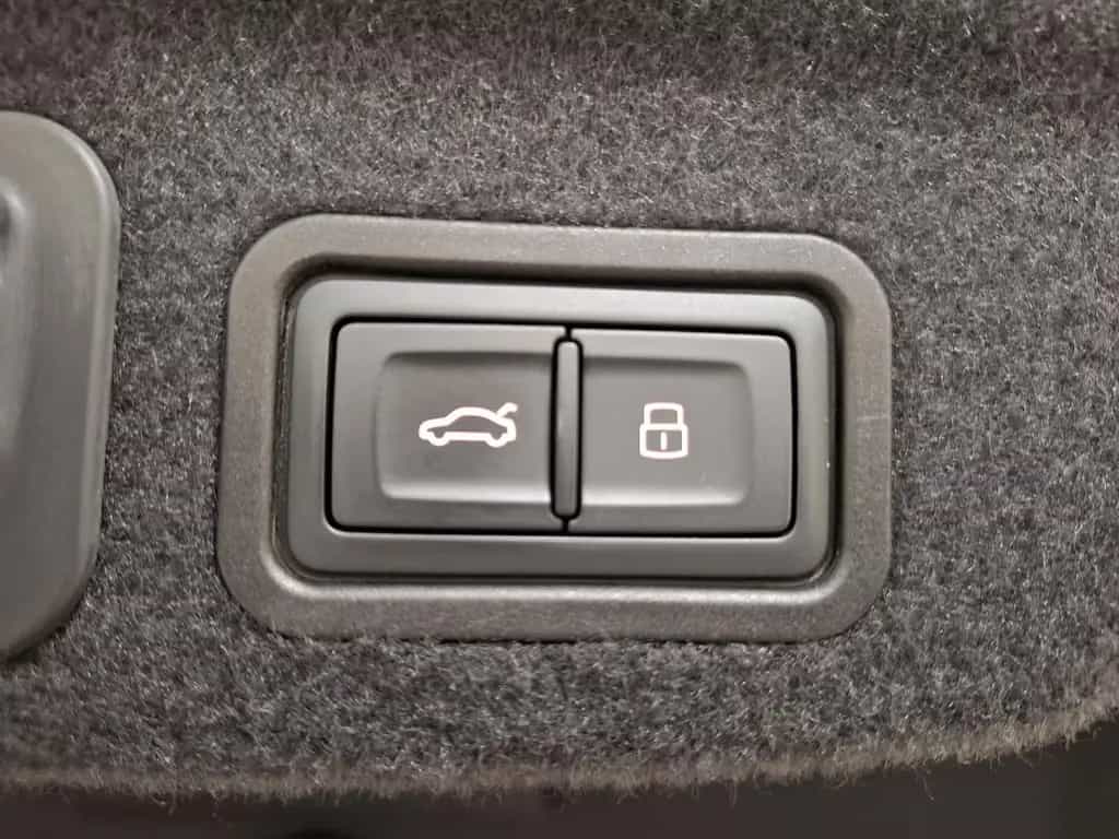 Audi S8 4.0 TFSI quattro plus Luftfahrwerk|Keramik|Hu 07/2017-photo-15