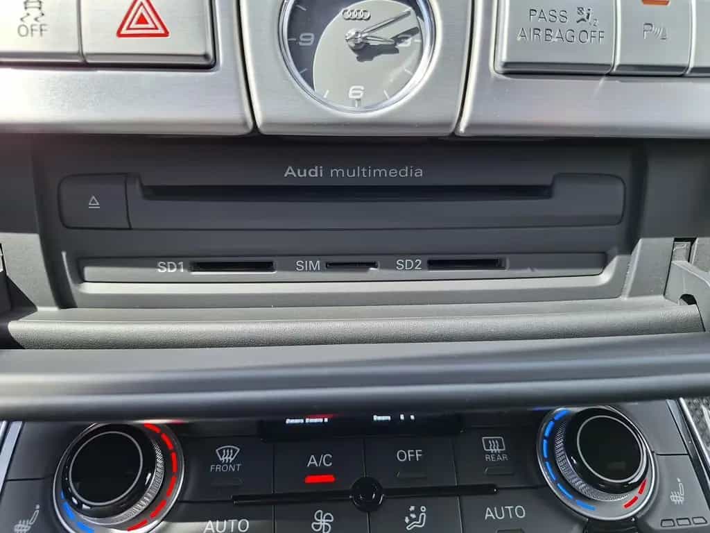 Audi S8 4.0 TFSI quattro plus Luftfahrwerk|Keramik|Hu 07/2017-photo-38
