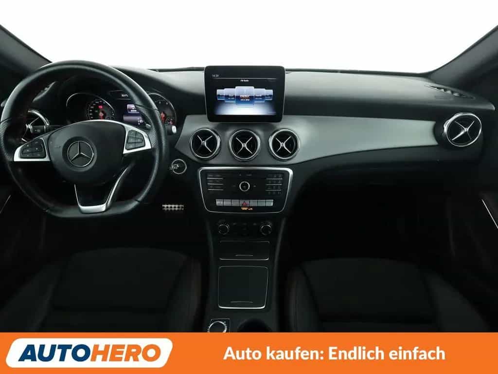 Mercedes-Benz GLA 180 AMG Line Aut.*LED*NAVI*TEMPO*CAM*PDC*SHZ 12/2019-photo-11