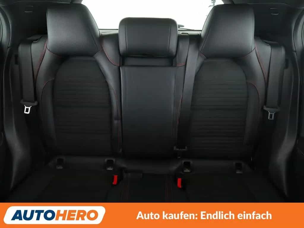 Mercedes-Benz GLA 180 AMG Line Aut.*LED*NAVI*TEMPO*CAM*PDC*SHZ 12/2019-photo-15
