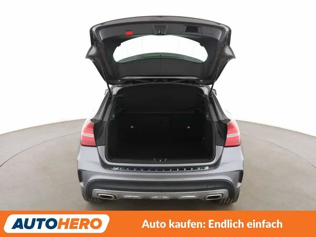 Mercedes-Benz GLA 180 AMG Line Aut.*LED*NAVI*TEMPO*CAM*PDC*SHZ 12/2019-photo-16