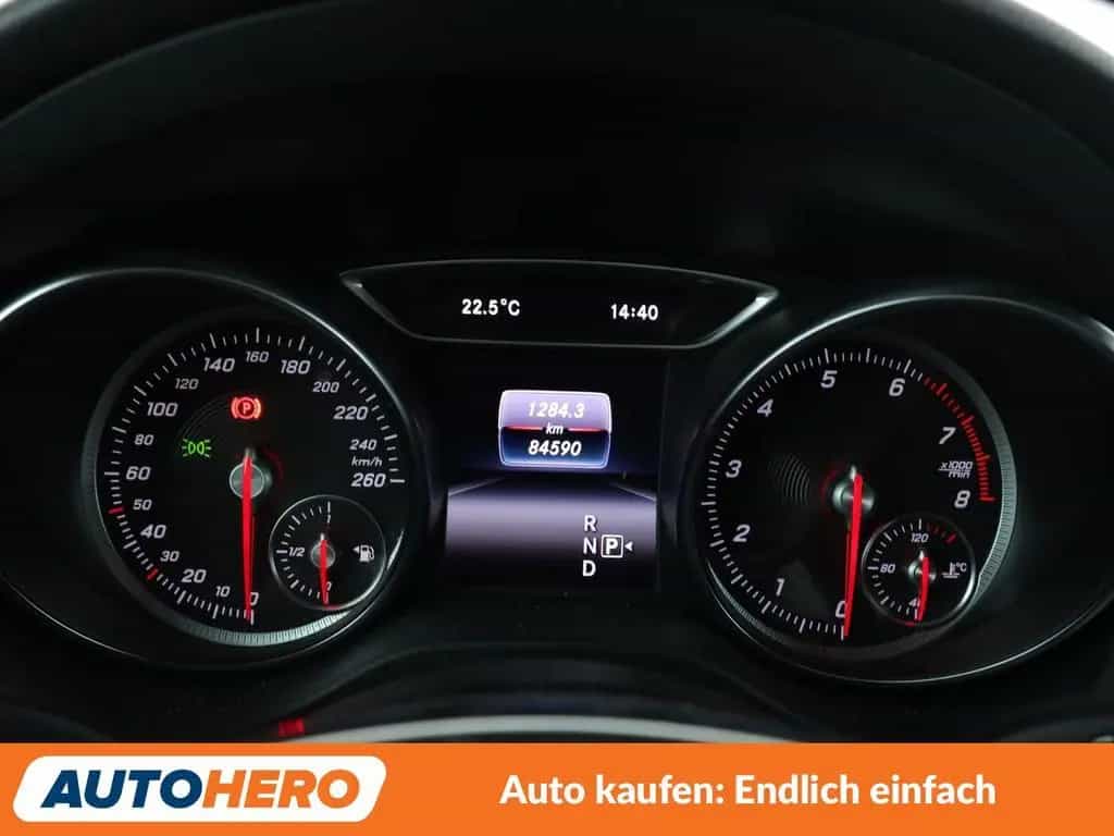 Mercedes-Benz GLA 180 AMG Line Aut.*LED*NAVI*TEMPO*CAM*PDC*SHZ 12/2019-photo-19