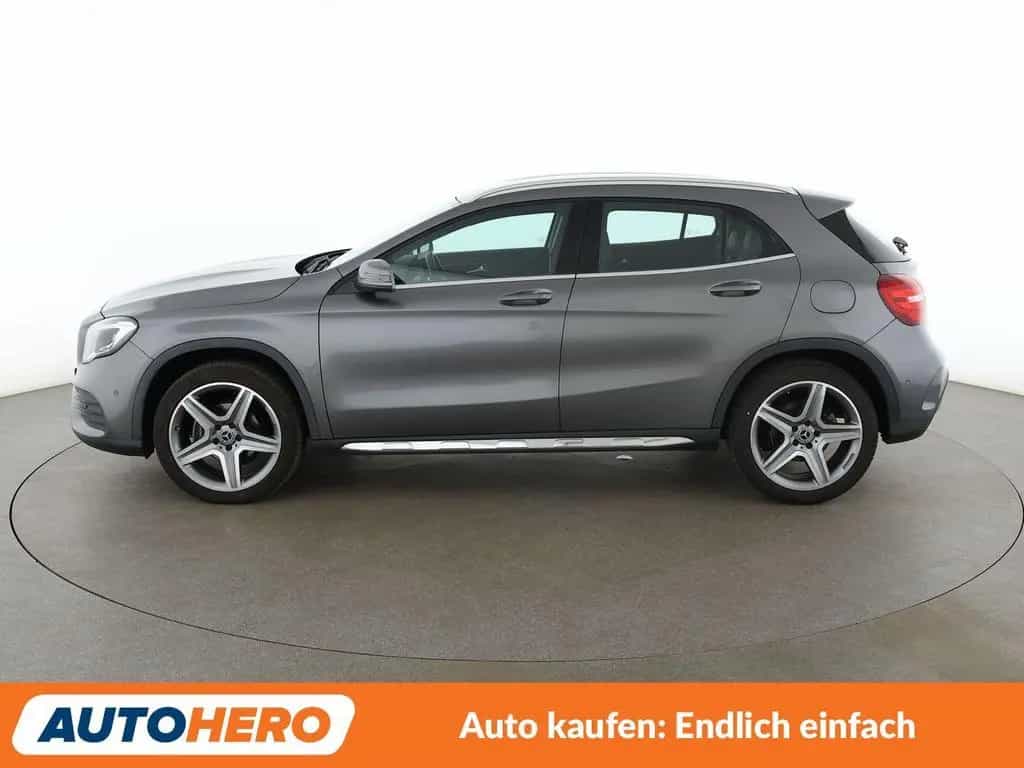 Mercedes-Benz GLA 180 AMG Line Aut.*LED*NAVI*TEMPO*CAM*PDC*SHZ 12/2019-photo-2