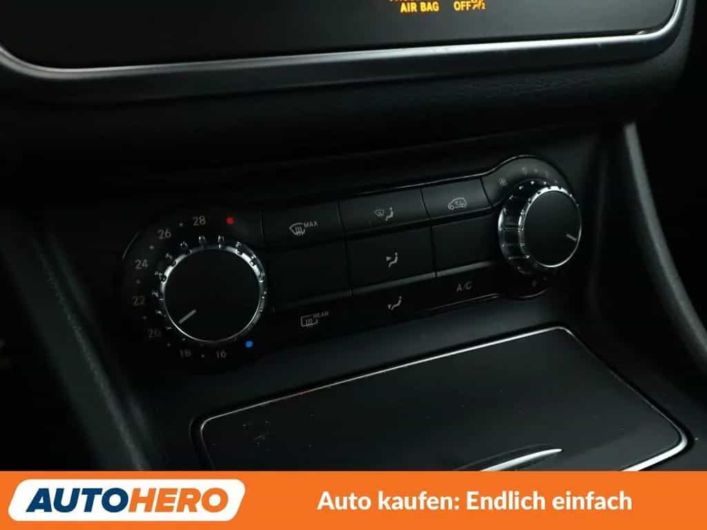 Mercedes-Benz GLA 180 AMG Line Aut.*LED*NAVI*TEMPO*CAM*PDC*SHZ 12/2019-photo-24