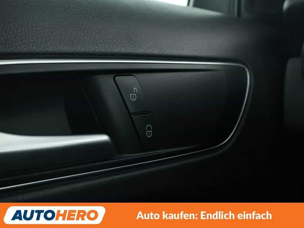 Mercedes-Benz GLA 180 AMG Line Aut.*LED*NAVI*TEMPO*CAM*PDC*SHZ 12/2019-photo-28