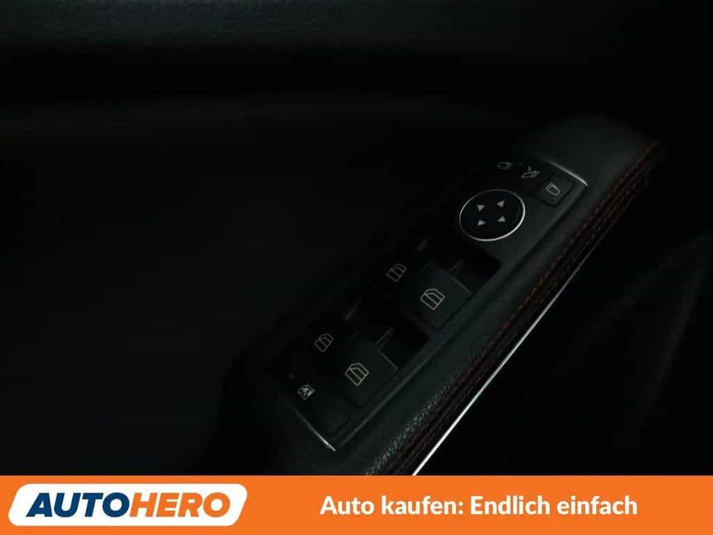 Mercedes-Benz GLA 180 AMG Line Aut.*LED*NAVI*TEMPO*CAM*PDC*SHZ 12/2019-photo-29