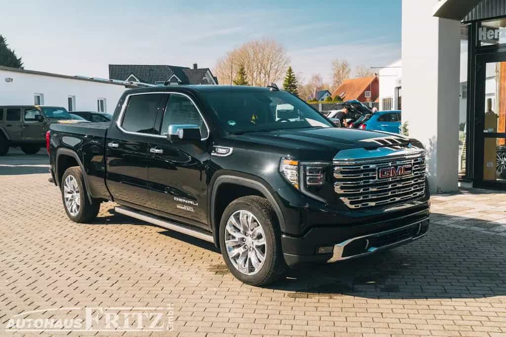 GMC Sierra 1500 4x4 Denali  - 3,0l V6 Diesel 03/2026-photo-0