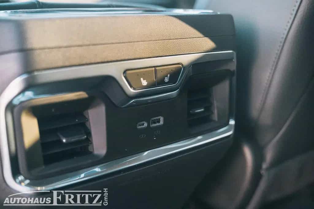 GMC Sierra 1500 4x4 Denali  - 3,0l V6 Diesel 03/2026-photo-13