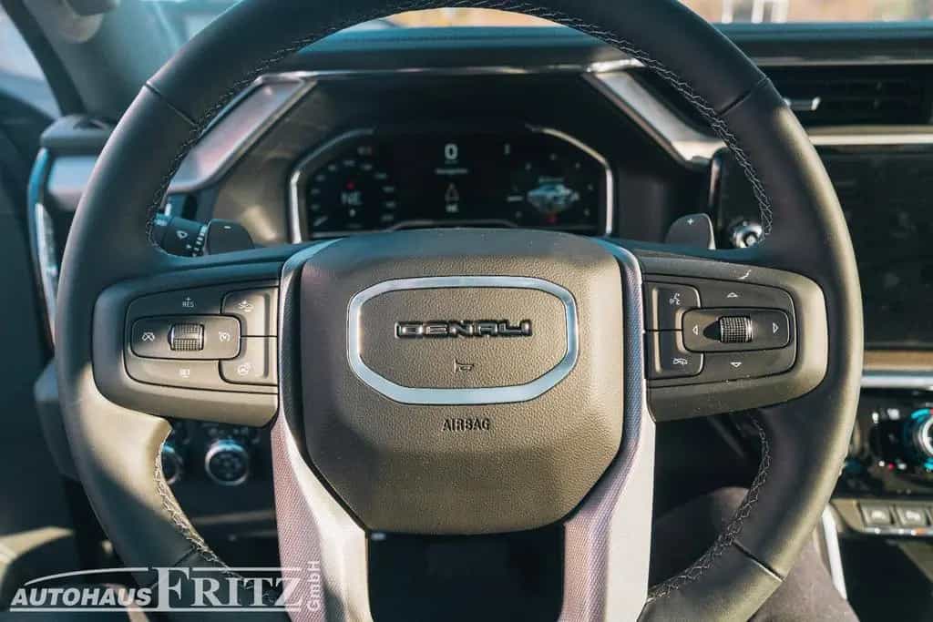 GMC Sierra 1500 4x4 Denali  - 3,0l V6 Diesel 03/2026-photo-18