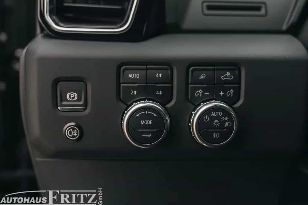 GMC Sierra Denali 1500 CrewCab - 3,0l V6 Diesel null-photo-19
