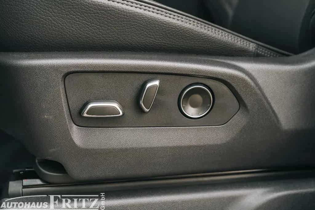 GMC Sierra Denali 1500 CrewCab - 3,0l V6 Diesel null-photo-25