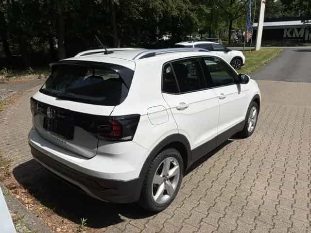 Volkswagen T-Cross 1.0TSI Style--KAMERA--SHZ 03/2022-photo-2