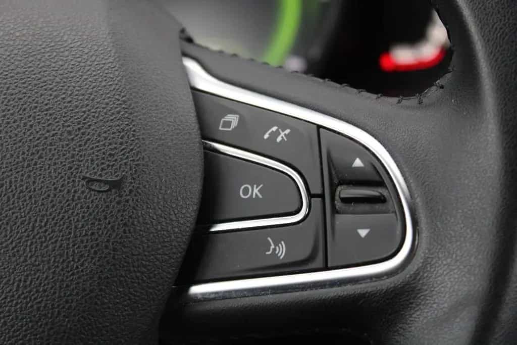 Renault Kadjar *Tüv&Inspektion Neu* Scheckheftgepflegt* 12/2015-photo-22