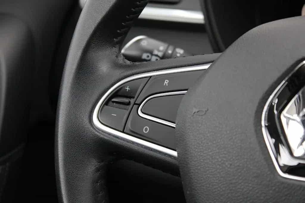 Renault Kadjar *Tüv&Inspektion Neu* Scheckheftgepflegt* 12/2015-photo-23