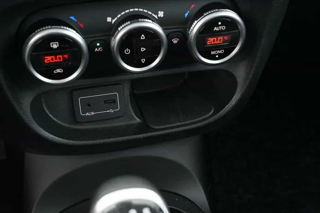 Fiat 500L TREKKING ROCK N ROAD EDITION 1.4 16V TURBO 07/2016-photo-22