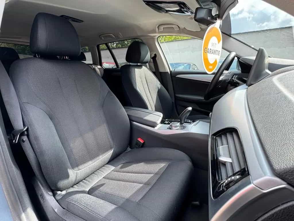 BMW 520 d Luftfederung*LiveCockpit*Elektr.Sitze* 02/2022-photo-21