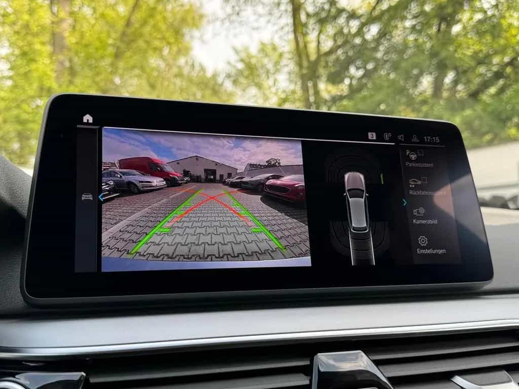 BMW 520 d Luftfederung*LiveCockpit*Elektr.Sitze* 02/2022-photo-28