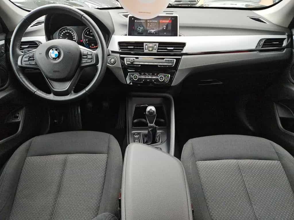 BMW X1 sDrive 18 i Advantage*LED*Navi*Ambiente*PDC* 08/2019-photo-13