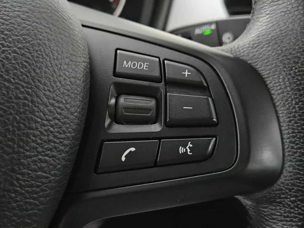 BMW X1 sDrive 18 i Advantage*LED*Navi*Ambiente*PDC* 08/2019-photo-19