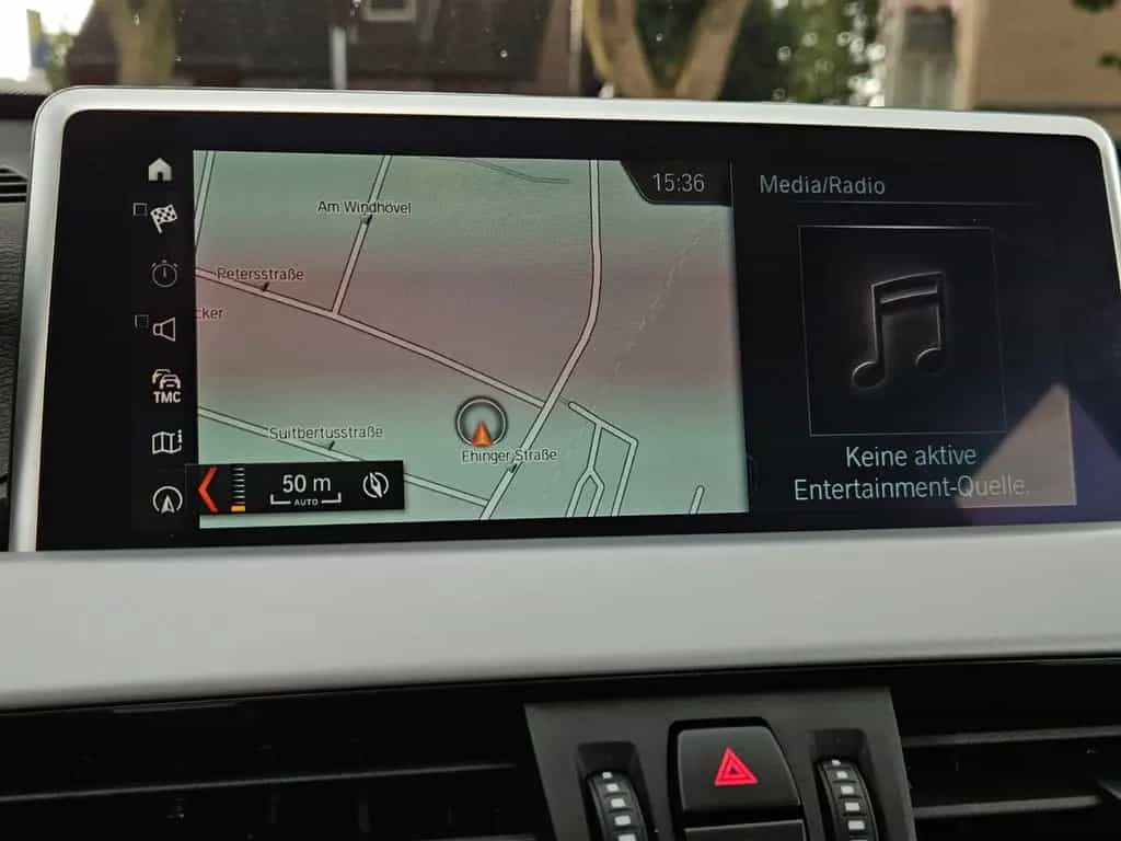 BMW X1 sDrive 18 i Advantage*LED*Navi*Ambiente*PDC* 08/2019-photo-26