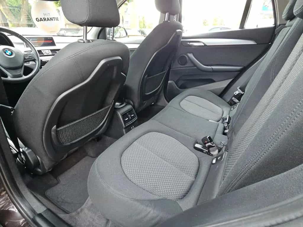 BMW X1 sDrive 18 i Advantage*LED*Navi*Ambiente*PDC* 08/2019-photo-35