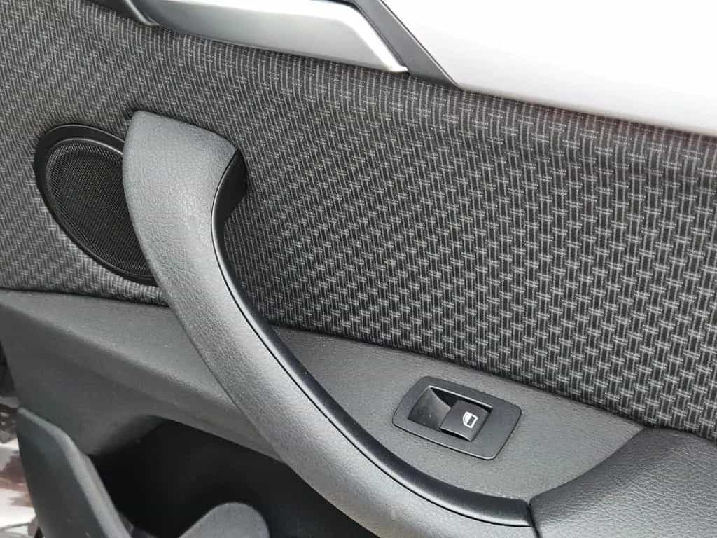 BMW X1 sDrive 18 i Advantage*LED*Navi*Ambiente*PDC* 08/2019-photo-39