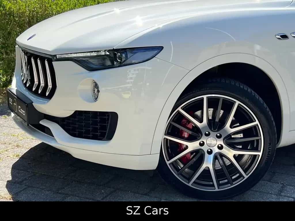 Maserati Levante S Q4 360 KAM LUFT PANO H&K KEYLESS 08/2018-photo-1