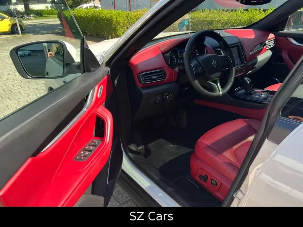 Maserati Levante S Q4 360 KAM LUFT PANO H&K KEYLESS 08/2018-photo-15