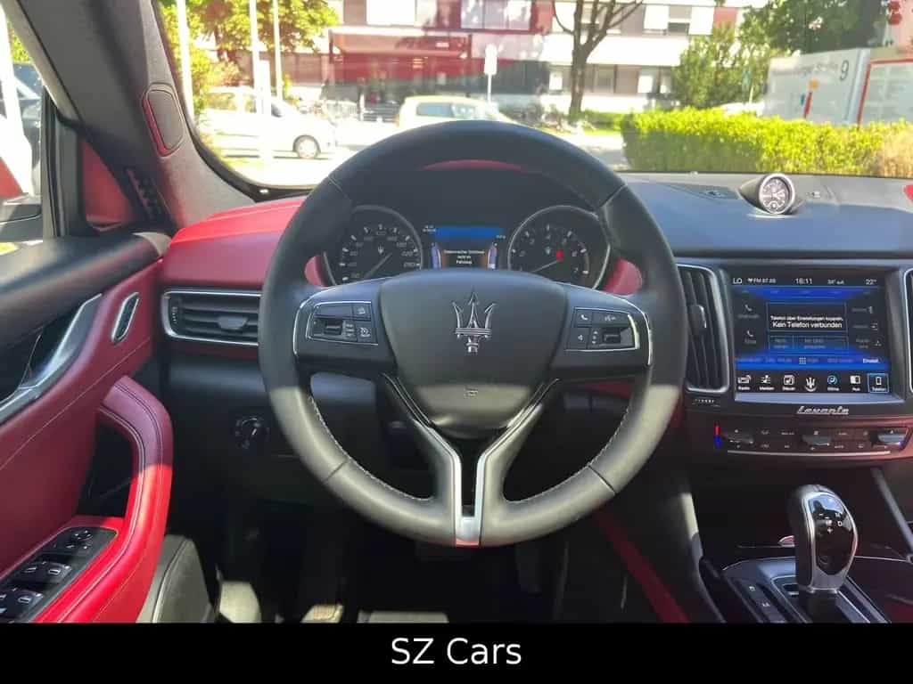 Maserati Levante S Q4 360 KAM LUFT PANO H&K KEYLESS 08/2018-photo-21