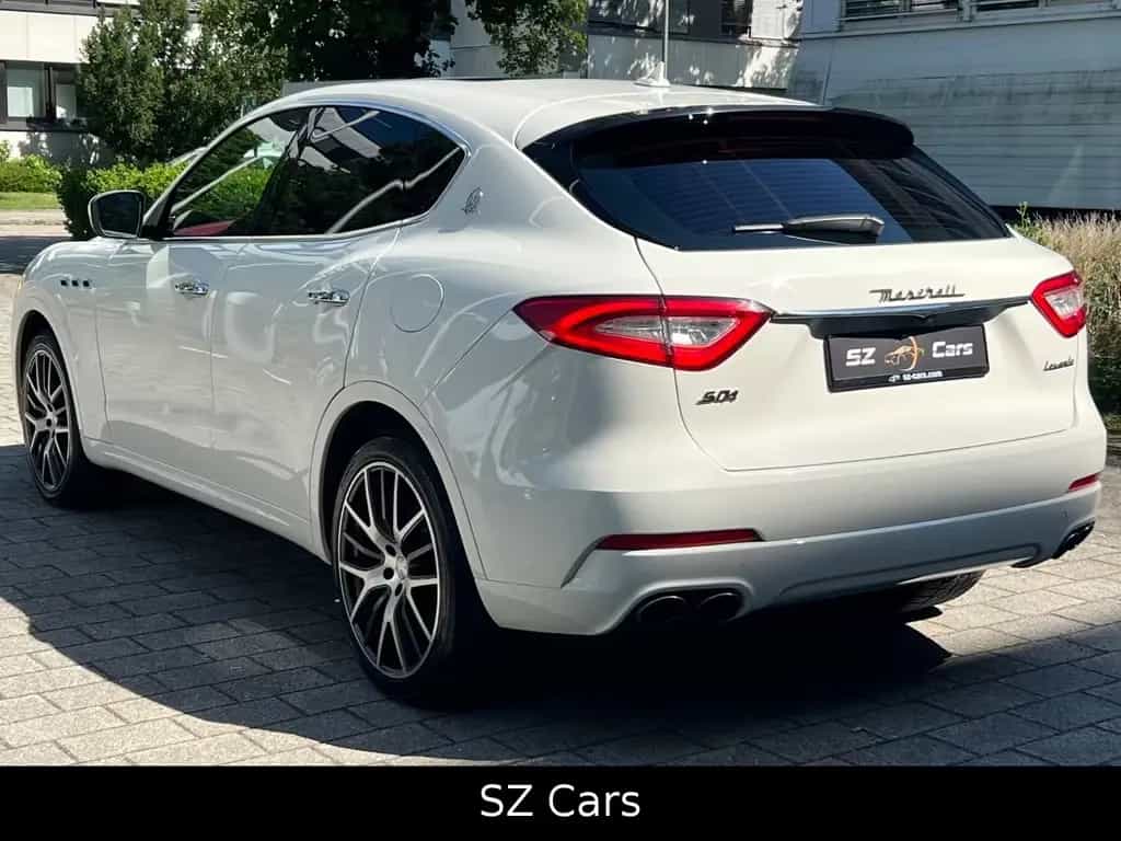 Maserati Levante S Q4 360 KAM LUFT PANO H&K KEYLESS 08/2018-photo-7