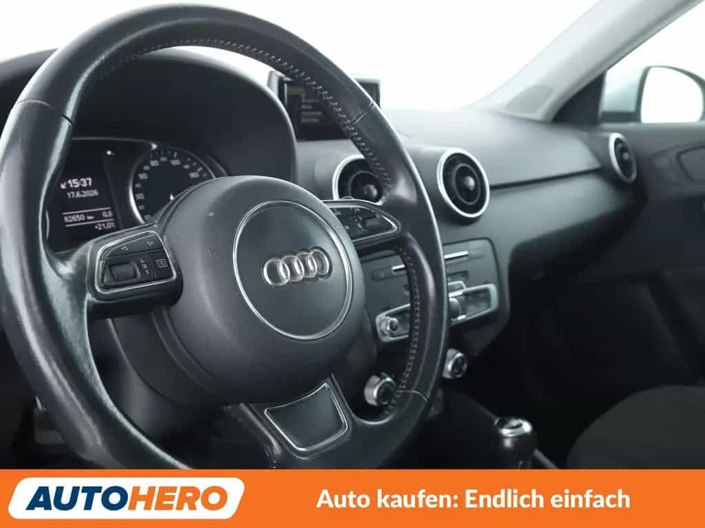 Audi A1 Sportback 1.4 TFSI*XENON*NAVI*TEMPO*PDC*SHZ* 09/2016-photo-10