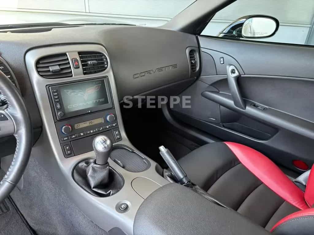 Corvette Z06 C6 Z06 Coupe 7,0L V8 Europamodell Bestzustand 05/2007-photo-10