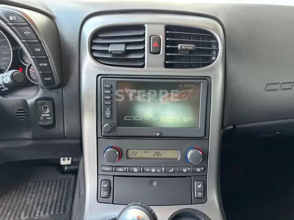 Corvette Z06 C6 Z06 Coupe 7,0L V8 Europamodell Bestzustand 05/2007-photo-11
