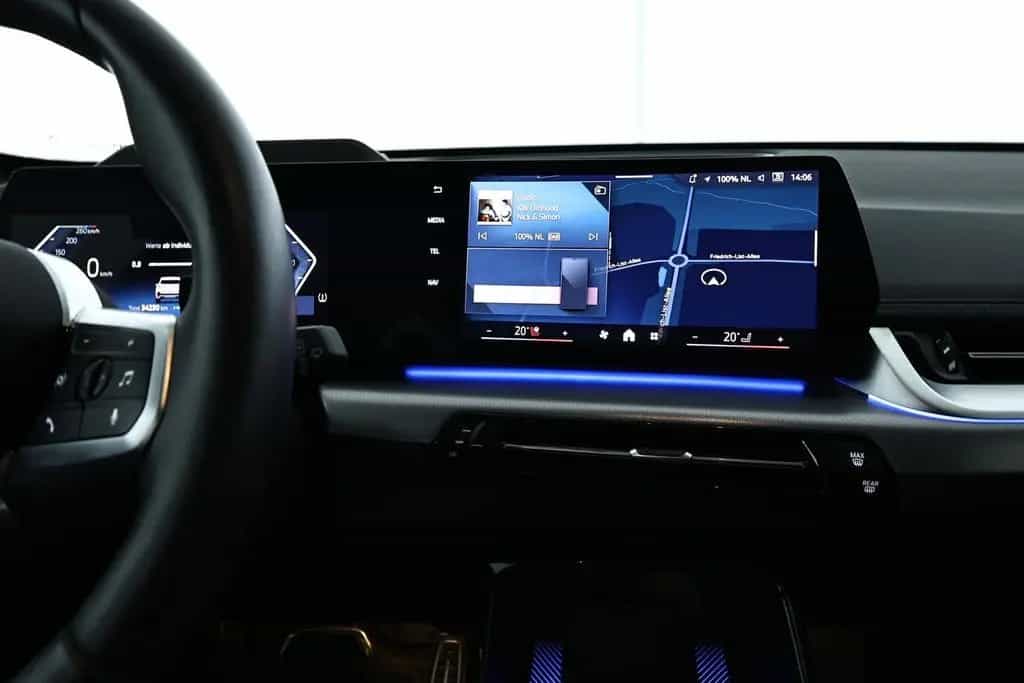 BMW X1 xDrive23d M Sport|ACC|HUD|PANO|el.Sitze|AHK 04/2025-photo-10