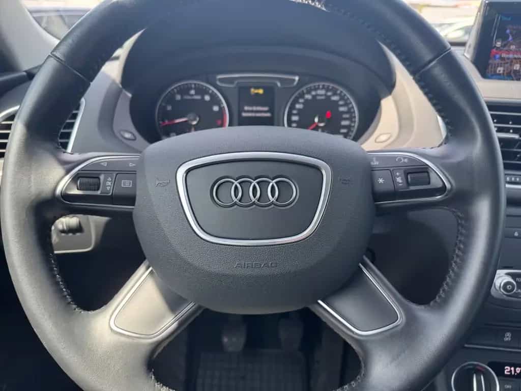 Audi Q3 1.4 TFSI S line *LED*18Zoll*AHK*PDC*SHZ*Navi* 11/2018-photo-13