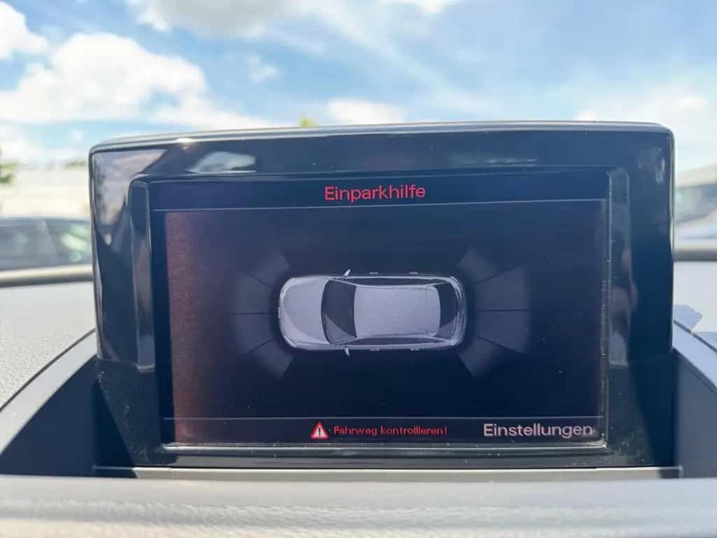 Audi Q3 1.4 TFSI S line *LED*18Zoll*AHK*PDC*SHZ*Navi* 11/2018-photo-28