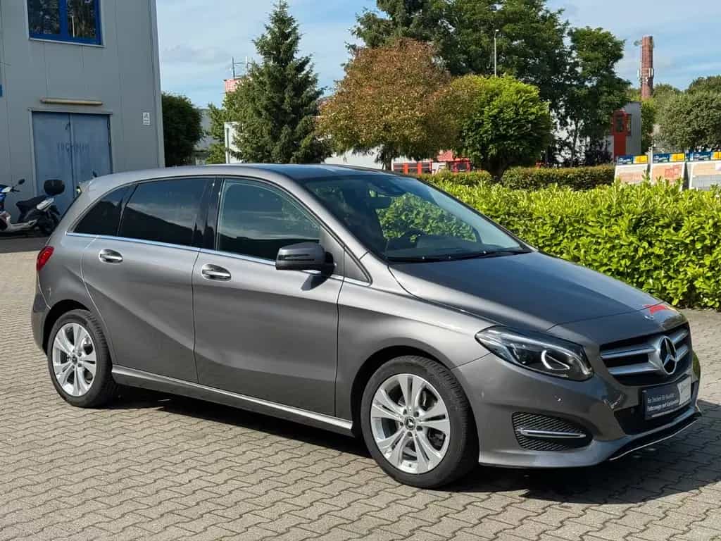 Mercedes-Benz B 200 Garantie*Keyless*Business*Navi*LED*Kamera 08/2017-photo-0
