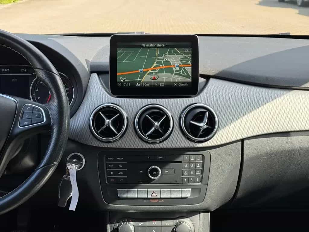 Mercedes-Benz B 200 Garantie*Keyless*Business*Navi*LED*Kamera 08/2017-photo-23