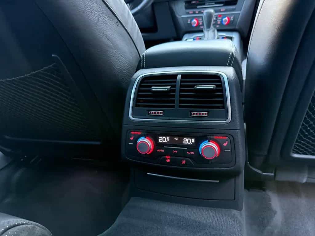 Audi A6 Avant 3.0 TDI S-Line clean diesel quattro 05/2015-photo-23