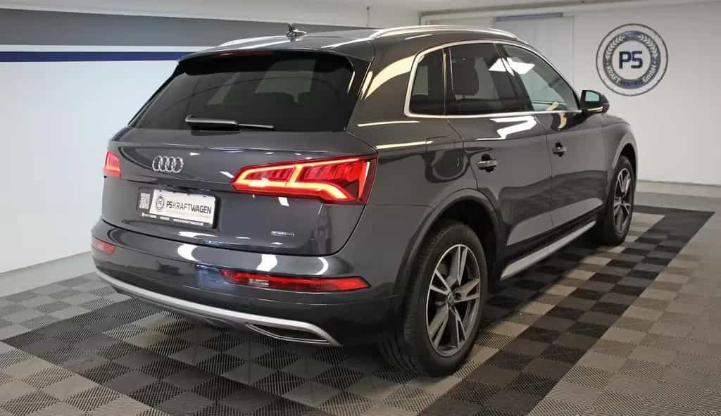 Audi Q5 40 TDI qu. S-tr KAMERA AHK NAVI LED 3Z. KLIMA 10/2019-photo-2